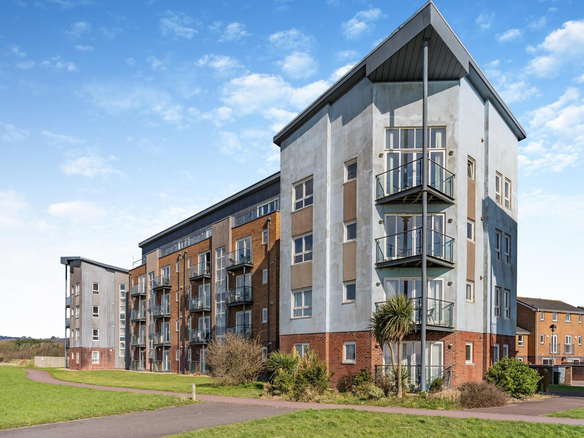 Beachview Villa Llanelli Exterior photo